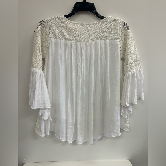 NWT LACE BLOUSE SHEEP TWO LAYERS AND RUFFLED SLEEVES IN CREAM COLOUR SIZE MEDIUM - Picture 4 of 6